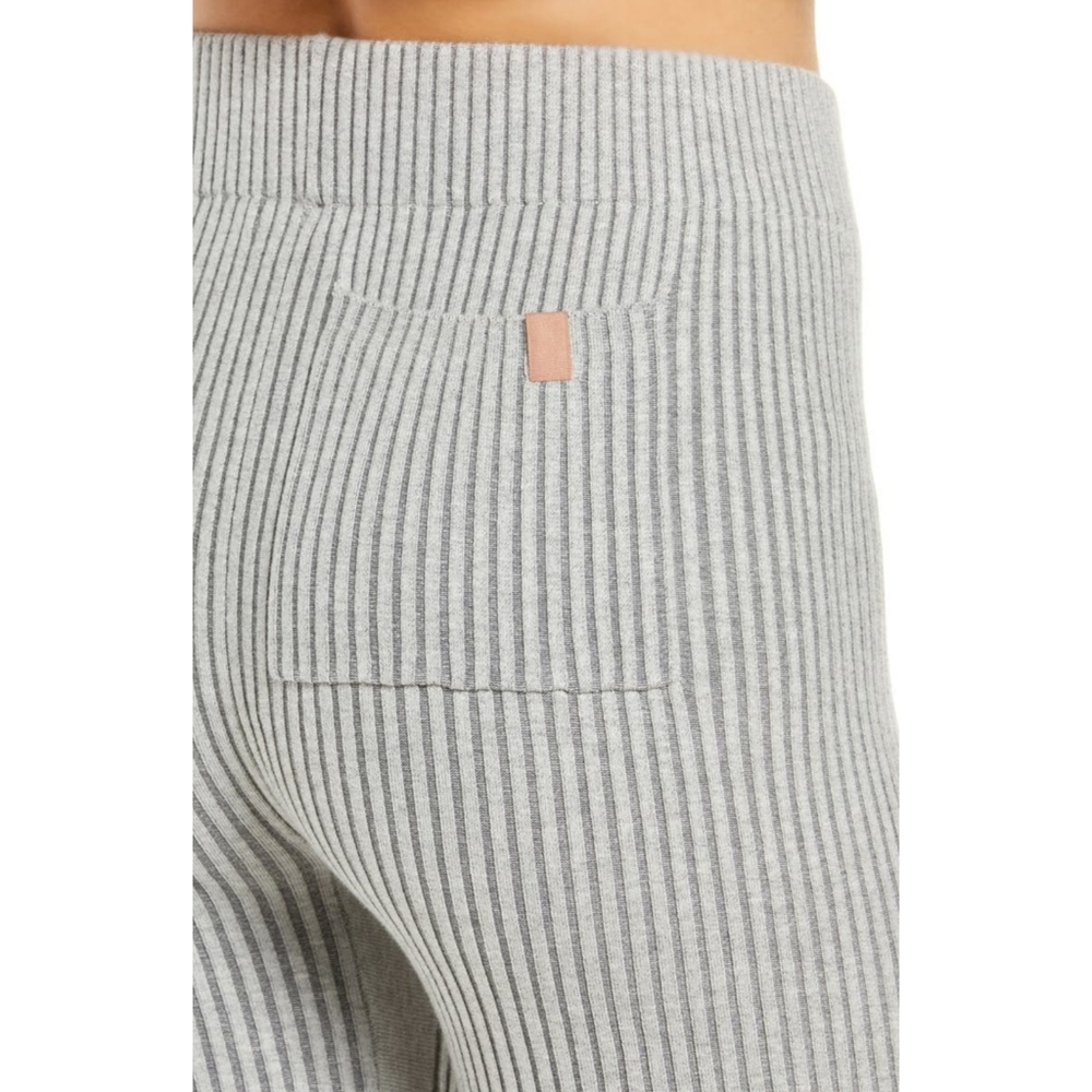 Ribbed High-Waist Biker Shorts in Cream - Picture 3 of 4